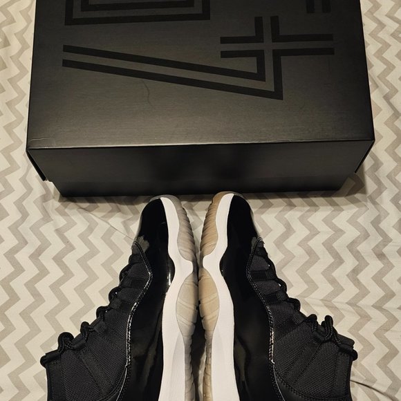 Jordan XI